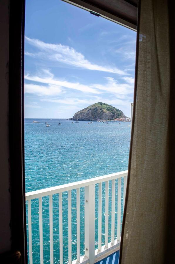 Hotel Angelino Barano d'Ischia ภายนอก รูปภาพ
