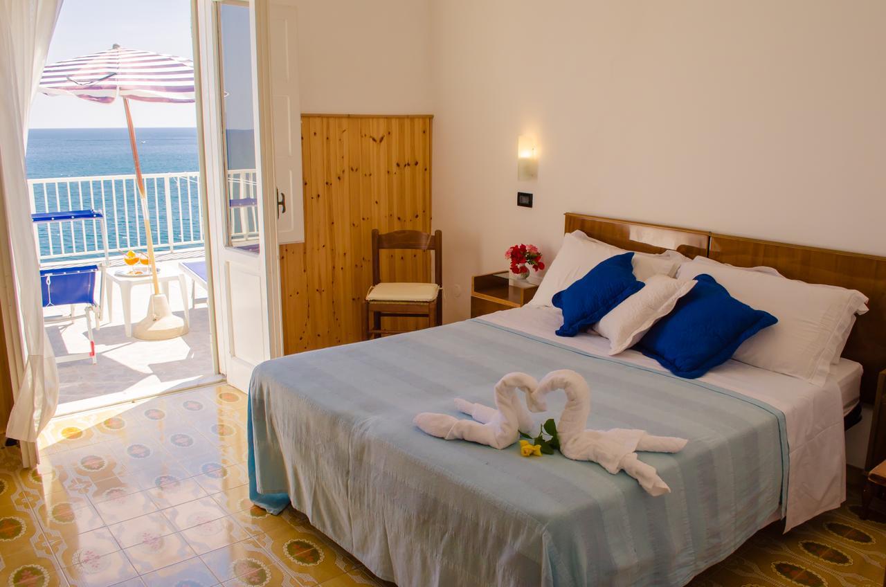 Hotel Angelino Barano d'Ischia ภายนอก รูปภาพ